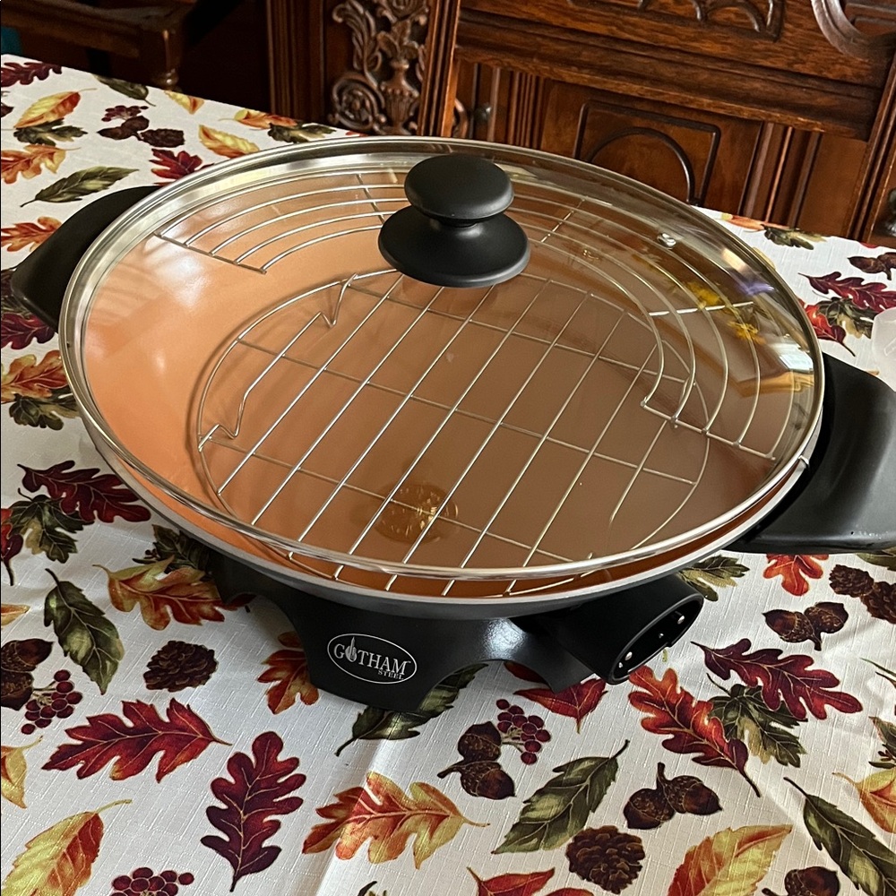 Gotham Steel Electric Wok with Glass Lid - Black